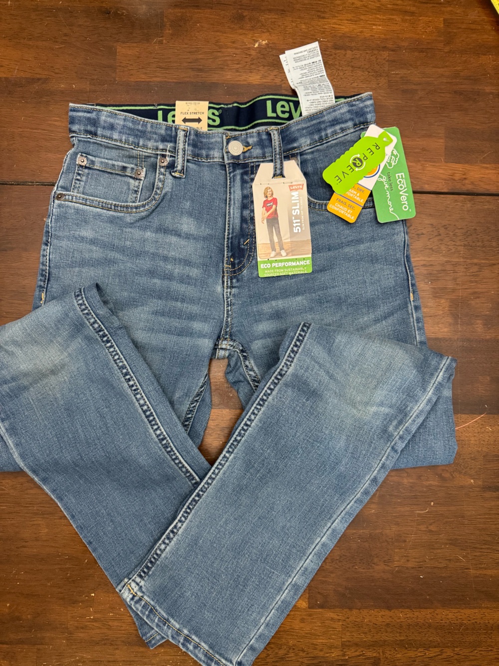 Levi's Boys's Slim Straight Jeans in Medium Wash Blue